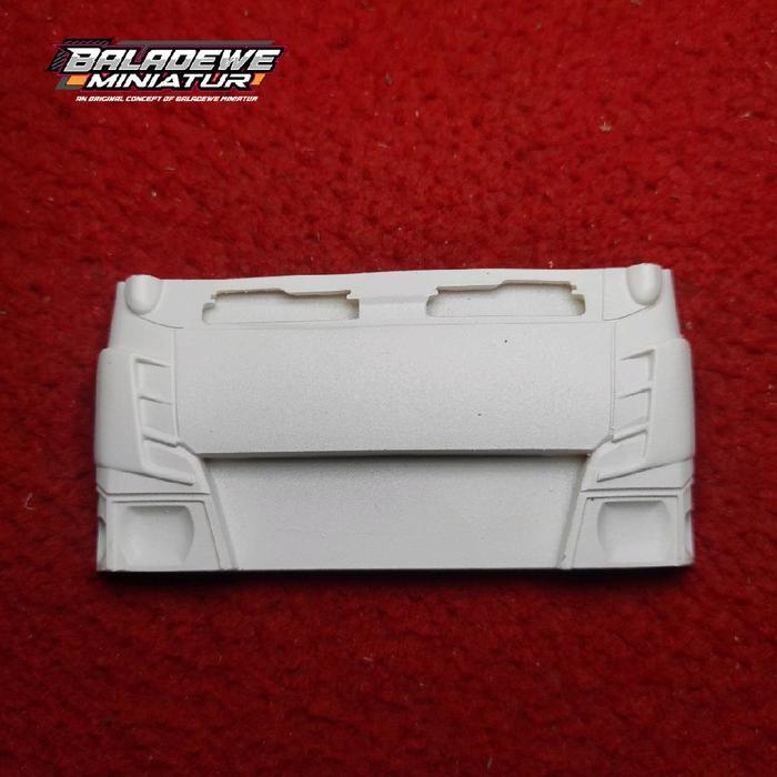 Skala Truk Plastik Face Canter Tanpa Grill Bahan Modif Miniatur