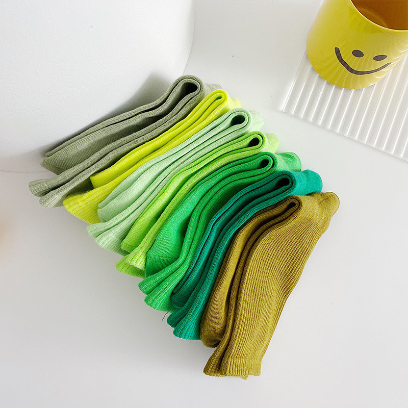 1 Pair Green Socks Women Candy Color Mid Tube Socks Spring Autumn Winter Unisex Casual Cotton Socks