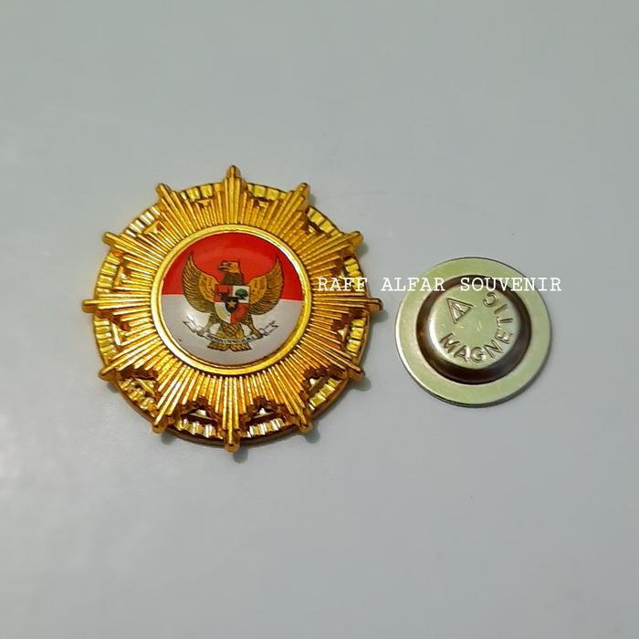 PIN GARUDA MERAH PUTIH MODEL PIN BINTANG GERIGI MAGNET