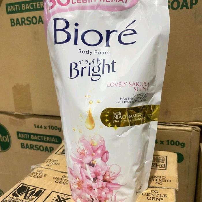 Biore 800ml Sakura Body wash