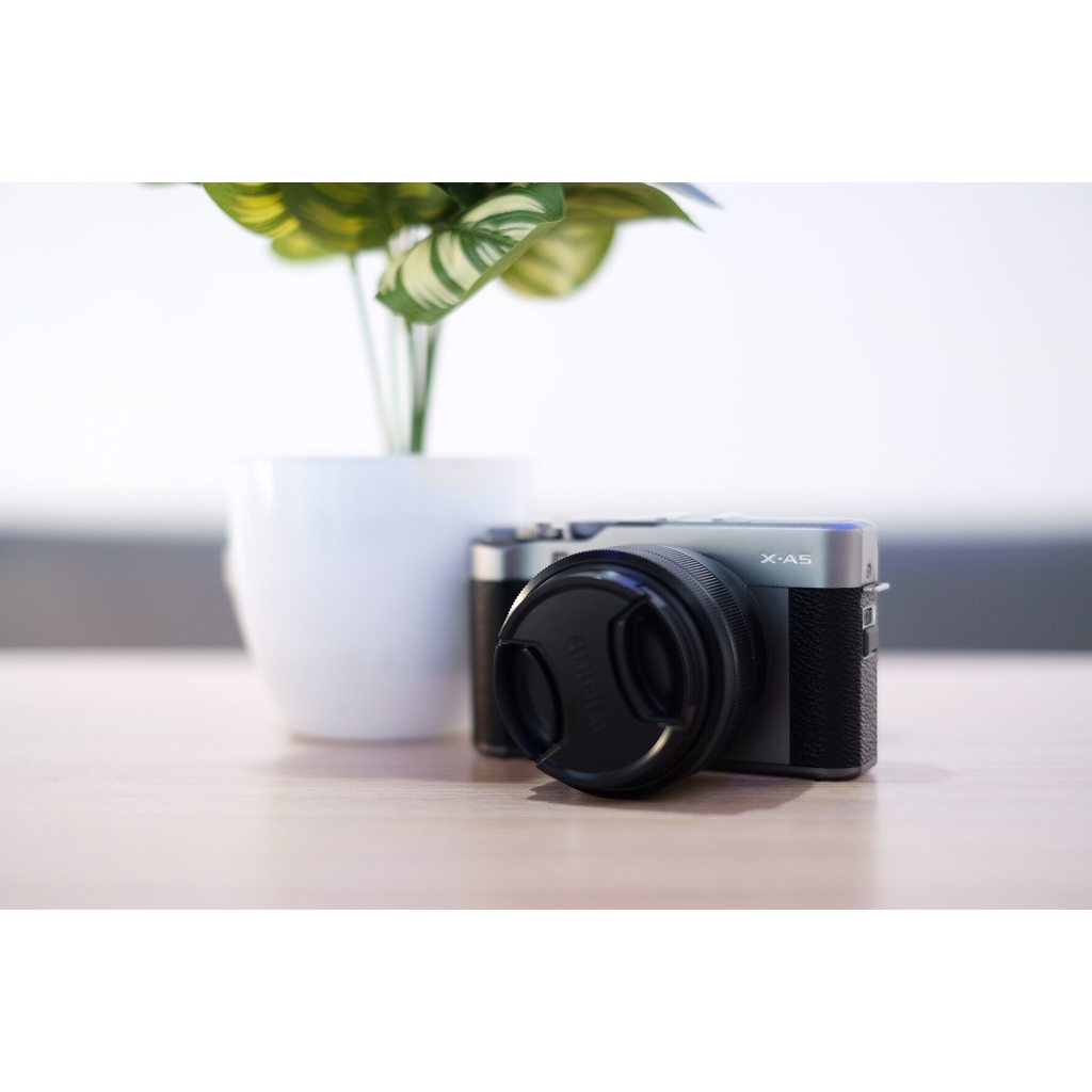 Fujifilm xa5 x-a5 with lensa 15-45mm second terbaik