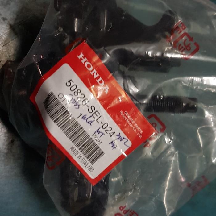 Engine Mounting Kanan Jazz Manual 2003 - 2006 Dudukan Mesin Kanan Jazz