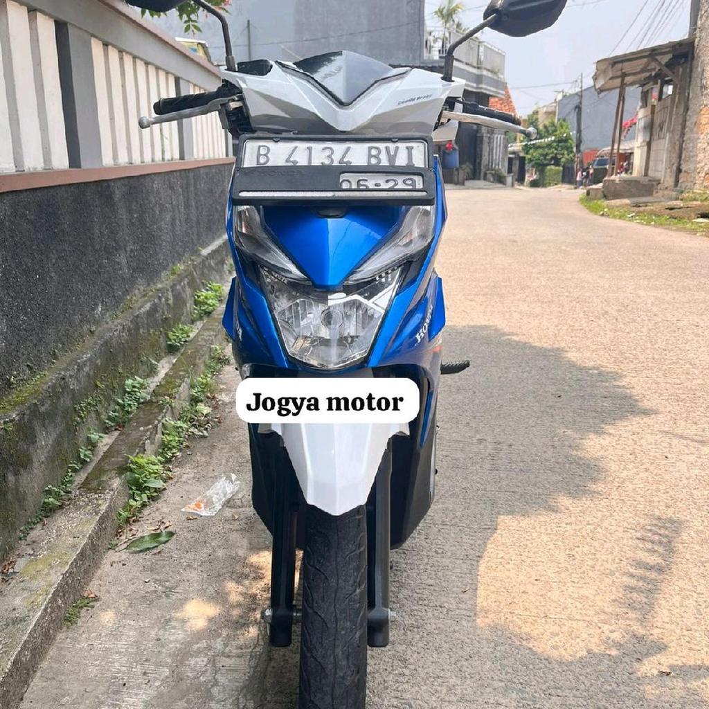 Honda Beat Sporty CBS Tahun 2019 motor bekas berkualitas Jogyamotor bluwhite