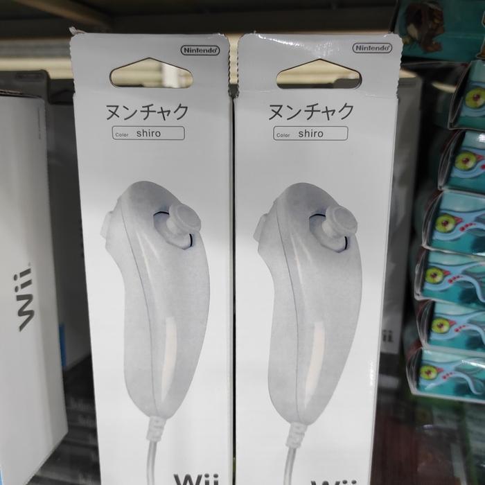 Nintendo Wii Nunchuck Wii