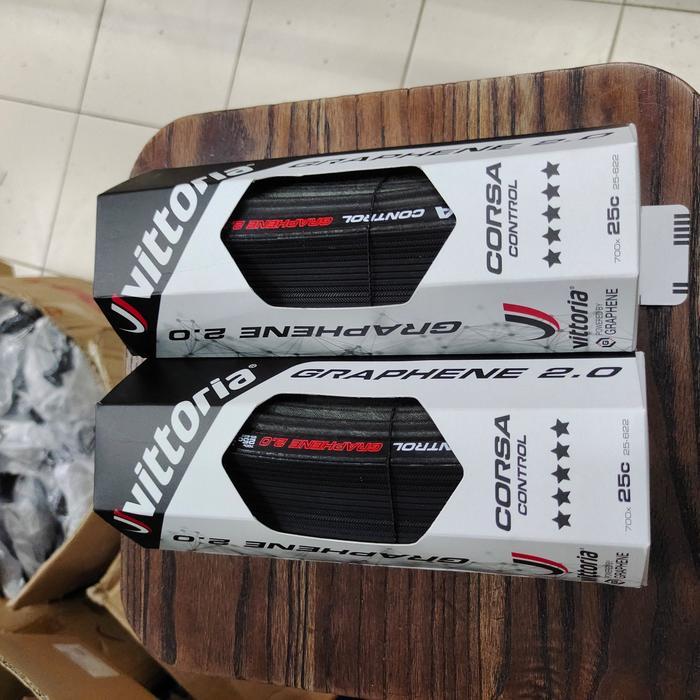 Vittoria Corsa Control Graphene 2.0 700 X 25C