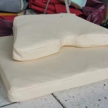 kursi bantal halfmoon meditasi full latex