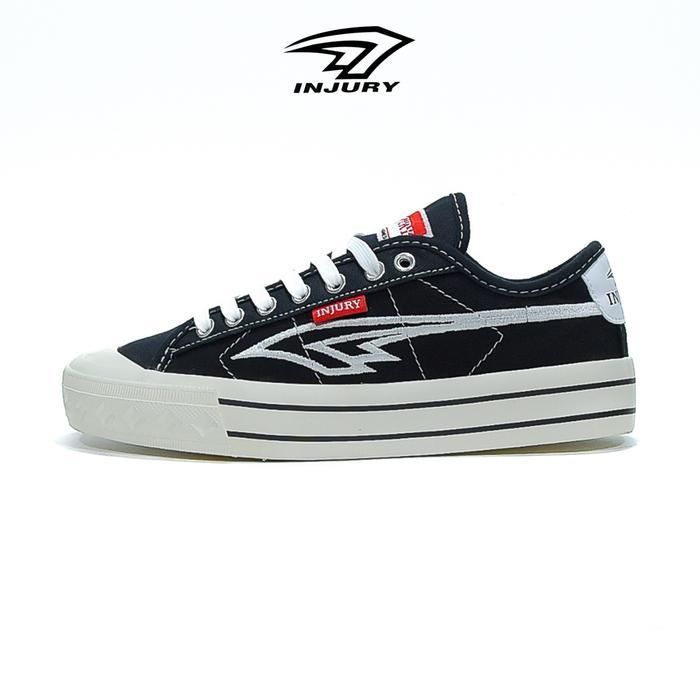 Fromzero X Injury - Sepatu Sneakers Kasual Sepatu Sekolah Pria Wanita Everest Hitam Putih 36 - 44