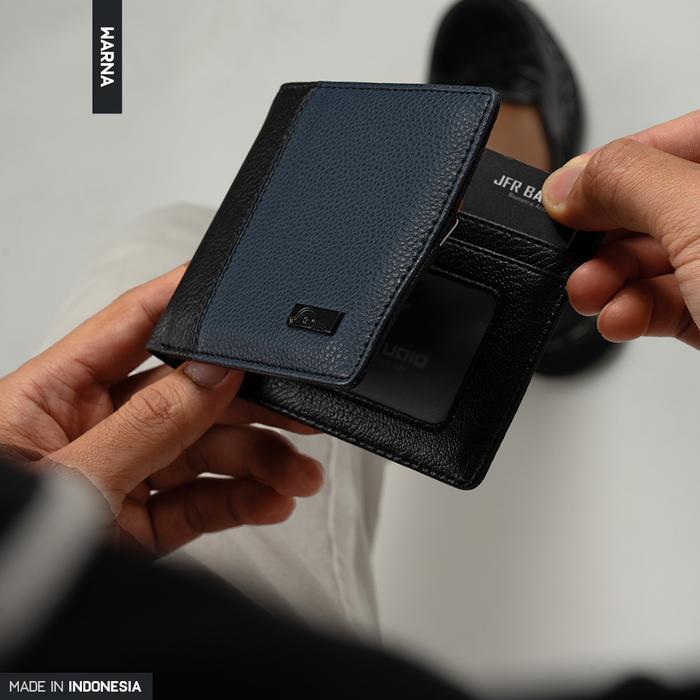 Eiger Wallet - Dompet Pria Bahan Kulit Premium J59