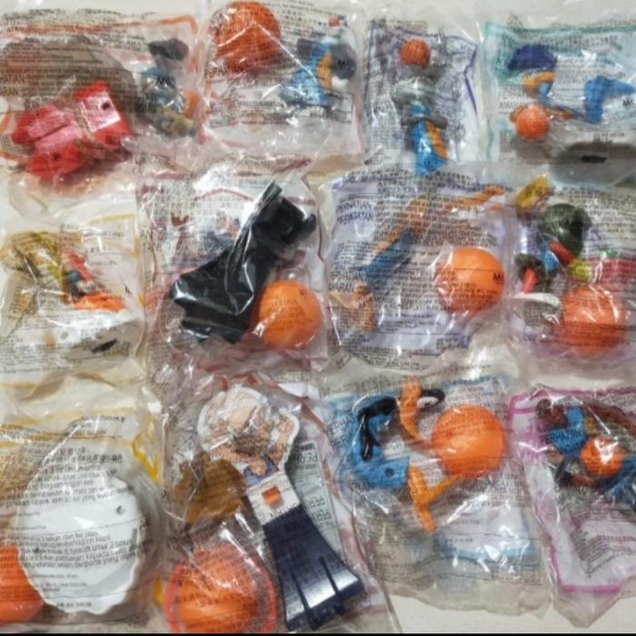 HAPPY MEAL SPACE JAM SET