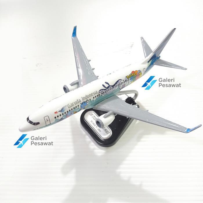 Miniatur/Replika Pesawat Garuda Indonesia (Pokemon) B737-800Ng