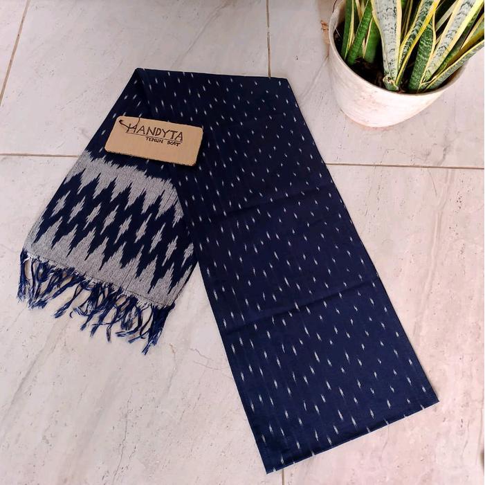 Slendang KALIS tenun Ikat blanket Halusan Syal Slendang bali.pakaian Adat Bali.Gringsing Lasem Best