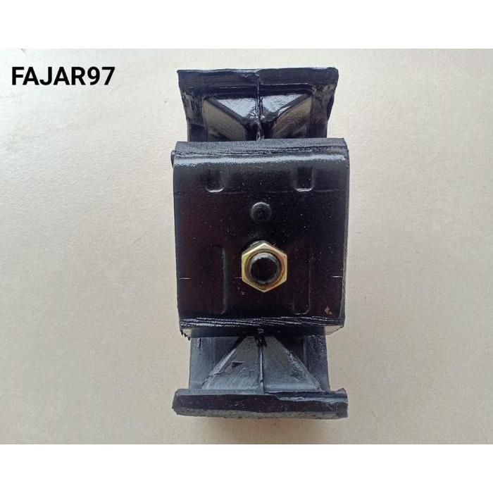 Pangkon Mesin/Engine Mounting Depan Suzuki Forsa Sa410