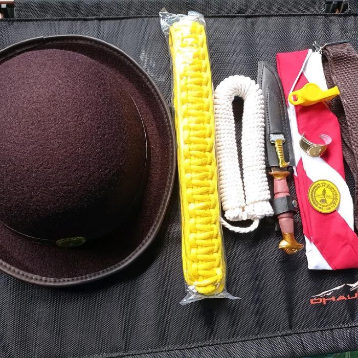 Paket atribut pramuka PENEGAK Putri 9 barang