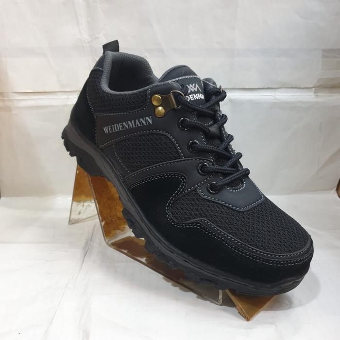 Sepatu Kasual Pria Weidenmann Leverage 01 - Black