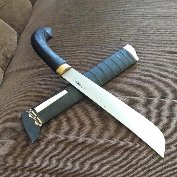 Promo golok mewah Banten super tajam bisa untuk koleksi pajangan juga