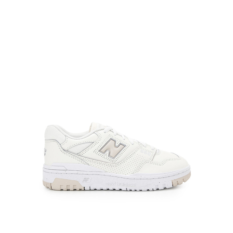 NB 550 Classic Lifestyle Shoes Wanita