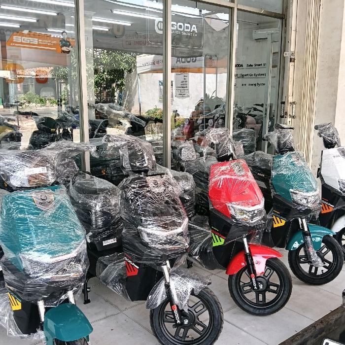 Sepeda Listrik GODA 005 Troy - hitam