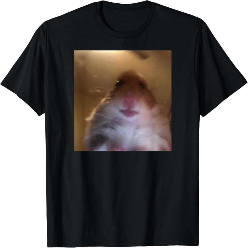 Hamster es into the front camera I Internet Hamster Meme T-Shirt