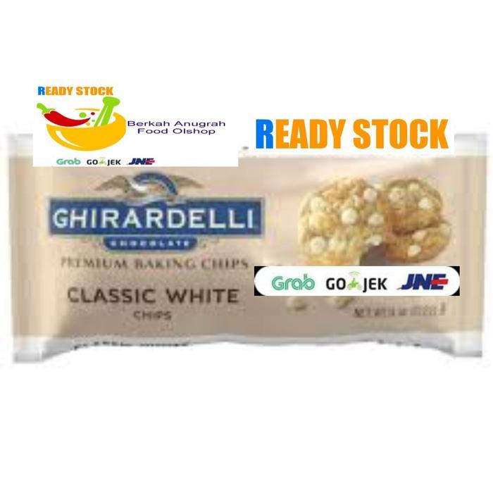GHIRARDELLI CLASSIC WHITE CHOCOLATE PREMIUM BAKING CHIPS 312G