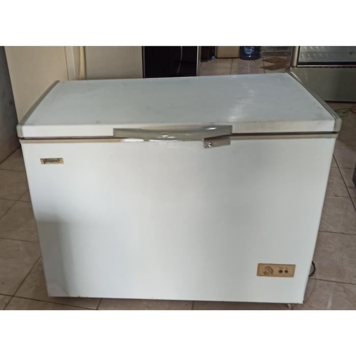 freezer 300 liter second