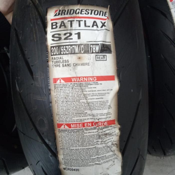 Ban Luar Battlax S 21 Ukuran 200/55-17 Battlax Tubeless