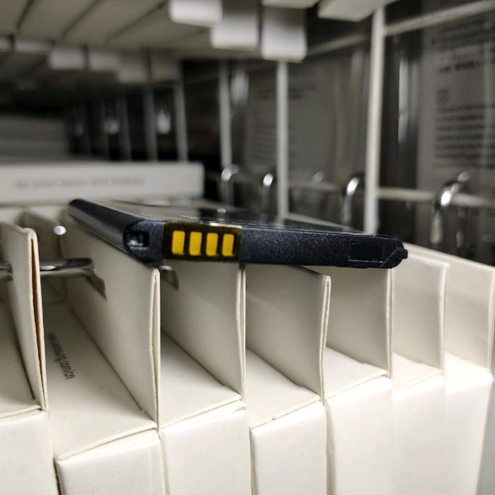 Batrai Sam J1 Ace J110 J111F S4 Mini Baterai Sam Original