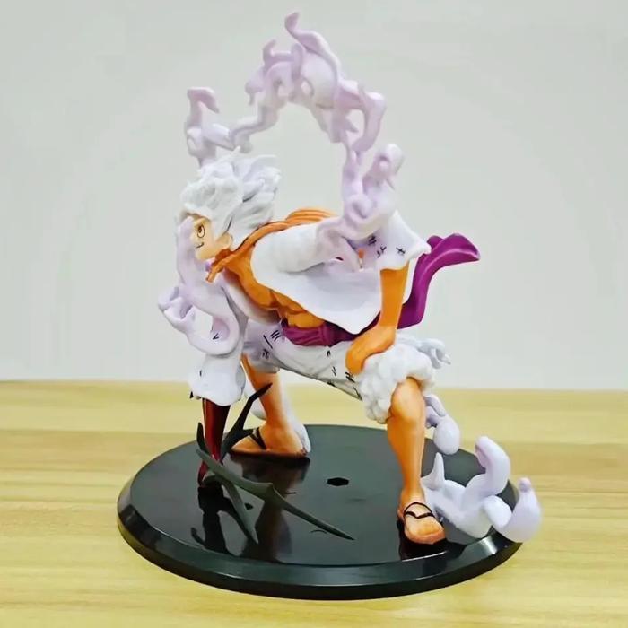 ACTION FIGURE ONE PIECE MONKEY D LUFFY NIKA GEAR 5 SUN GOD Q VER. TOPPER CAKE MAINAN PAJANGAN HIASAN