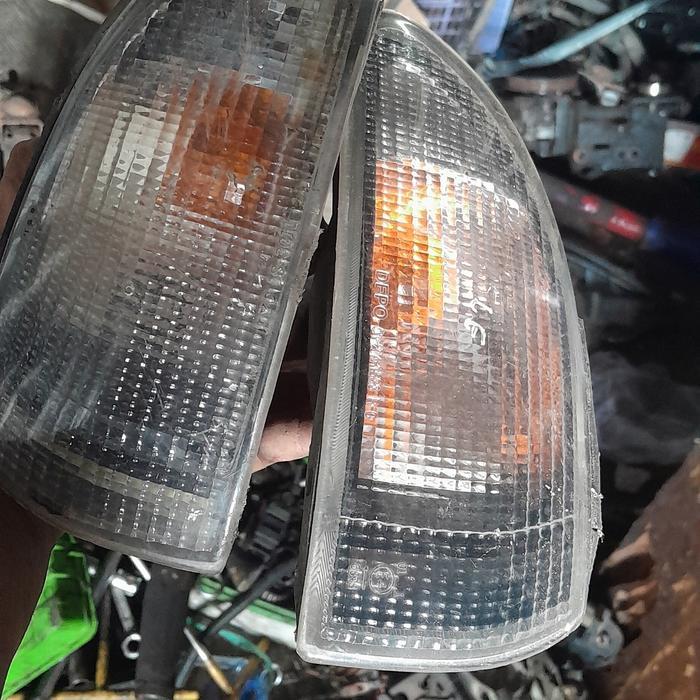 lampu sein mitsubishi galant lele