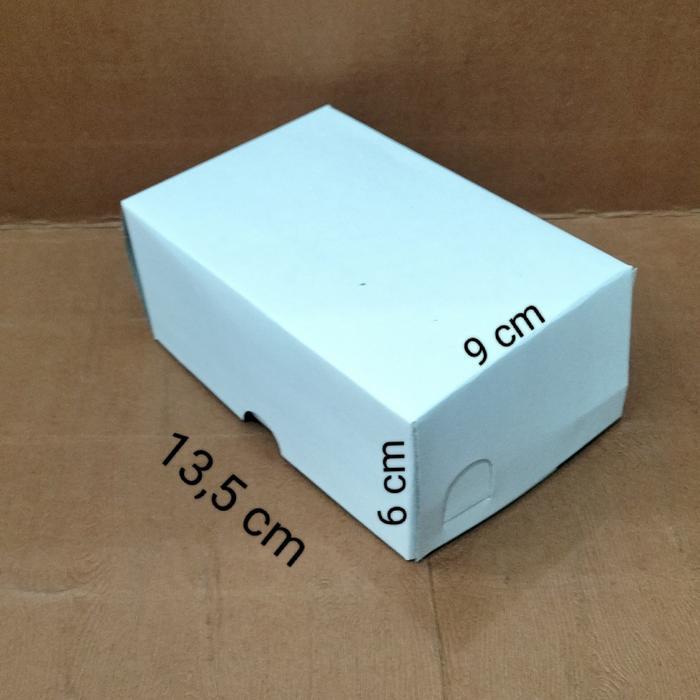 Kardus R2A Putih Snack Box Polos