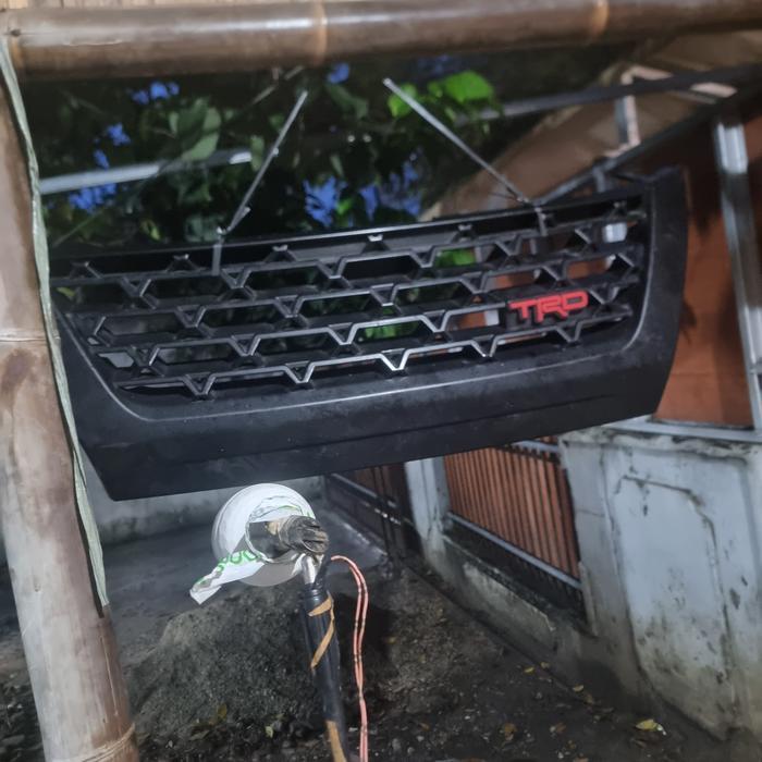 GRIL GRIEL DEPAN FORTUNER VRZ TRD 2016/2018