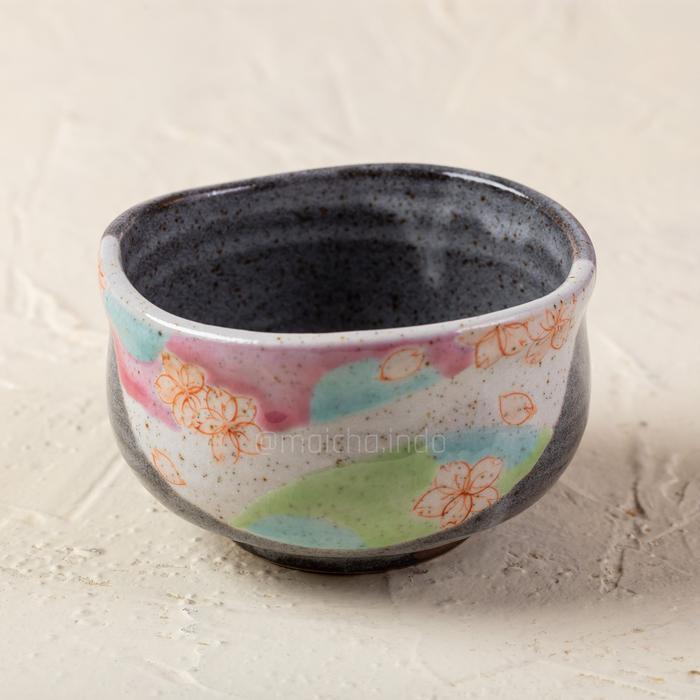 Chawan - Kutani Hanamai - Made in Japan