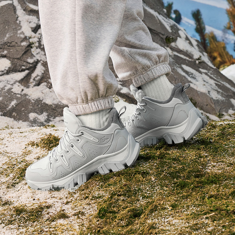 Xtep Chuan Xing For Men Winter Cotton Shoes Rebound Soft Leisure Durability Support Training