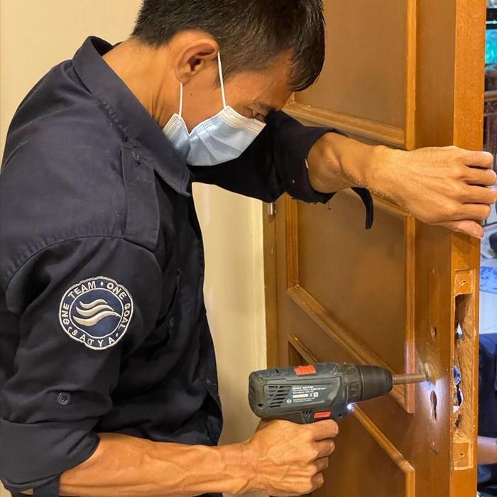 Pemasangan Instalasi Smart Door Lock Kunci Pintu Digital Evomab