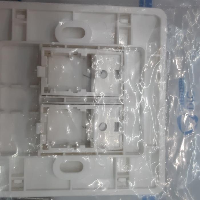 Dtc Faceplate 2 Hole
