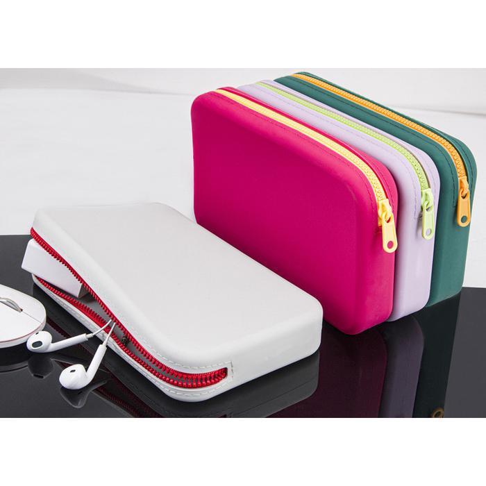 Pouch Charger Laptop Hp Mouse 4 Warna Bahan Karet Pouch Make Up Polos Tas Kosmetik Serbaguna Kotak