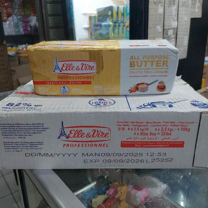 Elle Vire Butter Unsalted 2.5 Kg X 4 Block ( 1 Karton ) Khusus Grab & Gojek Terlaris