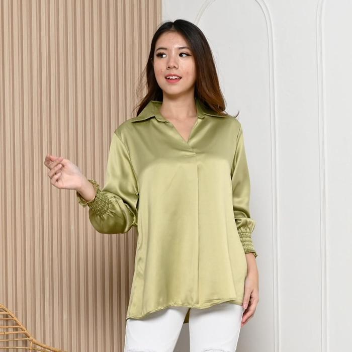 Blouse Keren/Kemeja Wanita/Atasan Wanita/Kemeja Satin/Blouse Satin Premium Bahan bagus bagus Wanita