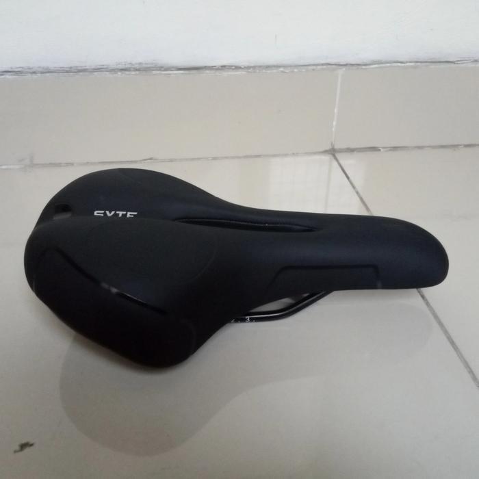 Sadel / Saddle / Jok Sepeda Mtb Fixie Roadbike Lipat Syte Gel Aero Terbaik