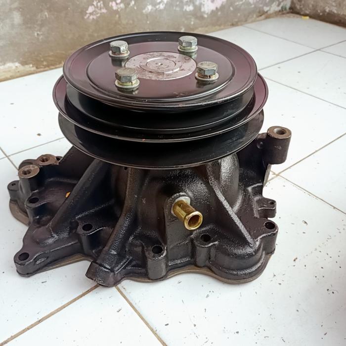 water pump Mitsubishi 8dc10 Fuso Mitsubishi 8dc9 8dc82