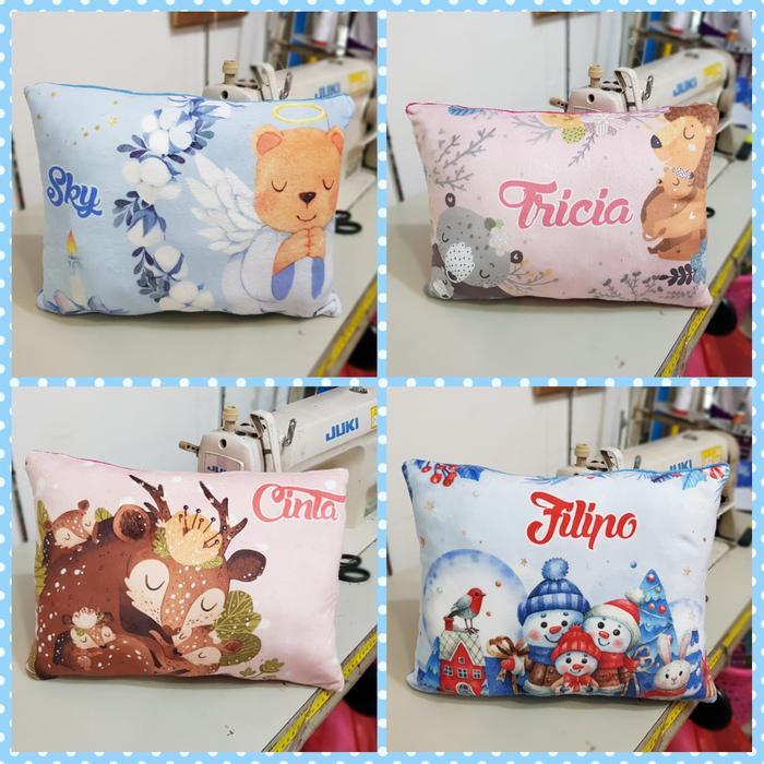 Miniso Toys - Bantal Souvenir Natal