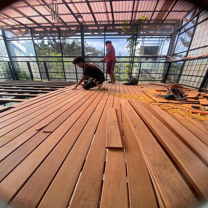 Decking Kayu Ulin Kalimantan - Kayu Outdoor
