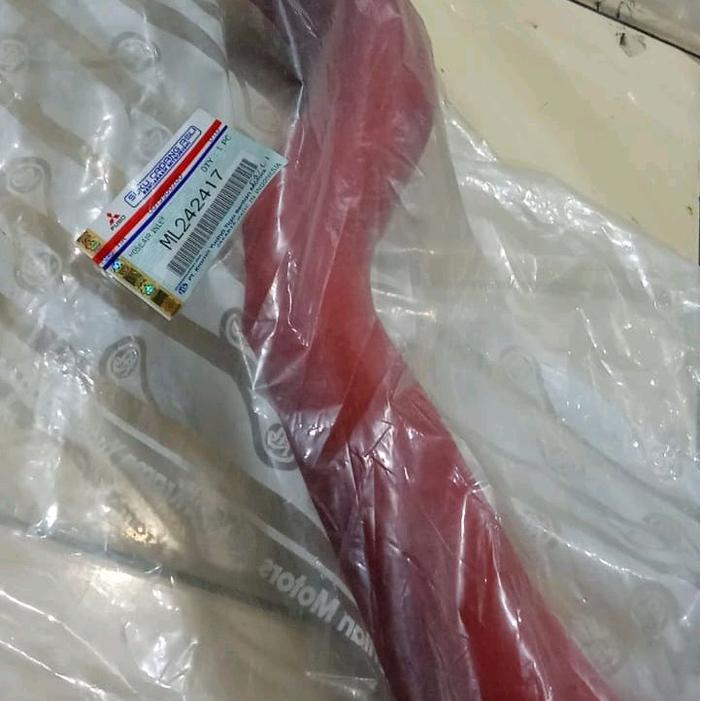 Selang Turbo Canter Untuk Turbo Besar.(Asli Original Mitsubishi)