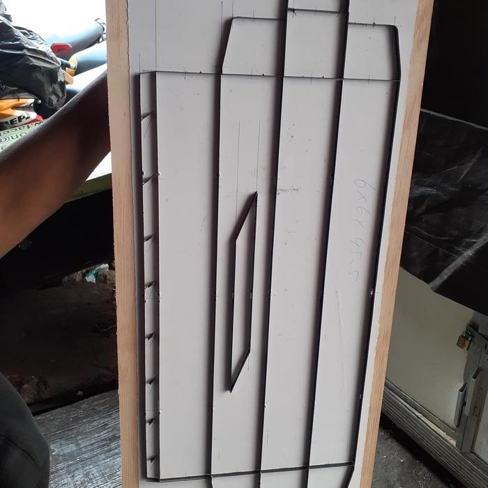 Rule die cutter pond Zolo