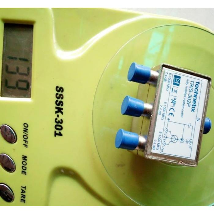 SPLITTER ANTENA TV 3 WAY SUPER GRADE A + CONNECTOR