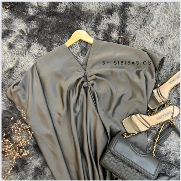 Kaftan Wanita Polos Silk Premium / Kaftan Polos Satin Elegant Premium / Kaftan Polos Wanita Lebaran