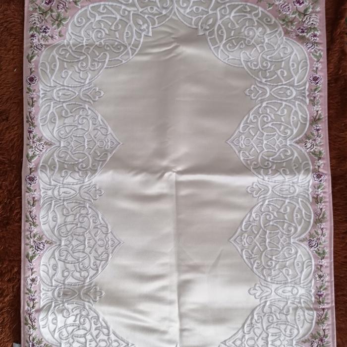 Sajadah made in Turkey Turki Ottoman ipek silk premium seserahan