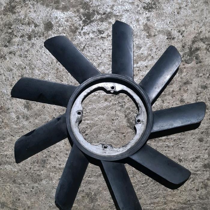 Kipas radiator bmw e34 m20