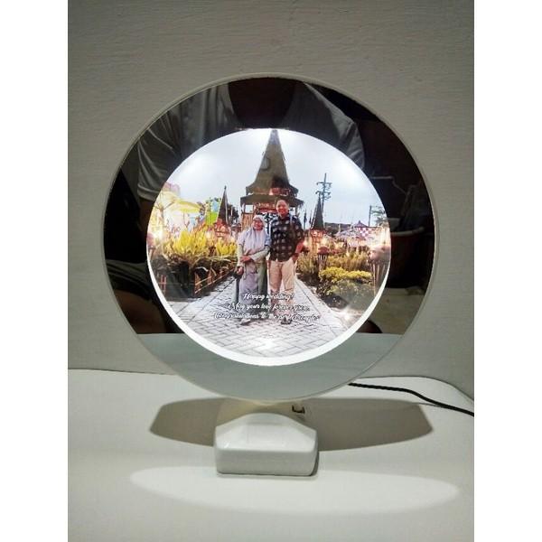 Kaca Cermin / Mirror Bingkai Foto Kaca Kado Lampu Minimalis Elektronik Gift Pacar Kado Pacar Kado