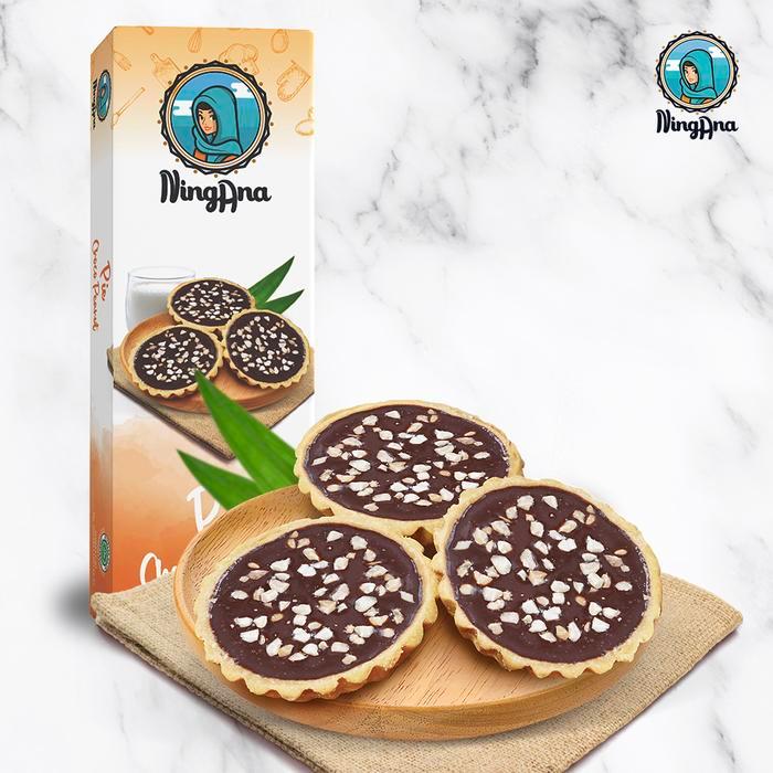 "New" Almond Tart & Pie - ( Almond Isi 6/box, Pie isi 7/box)