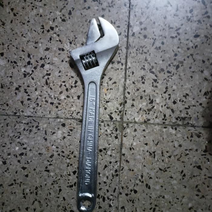 kunci inggris 15 inch